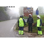 Kép 2/5 - Fluo esőruha fényvisszaverő csíkkal