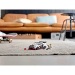 Kép 6/7 - 76896 - LEGO® Speed Champions Nissan GT-R NISMO